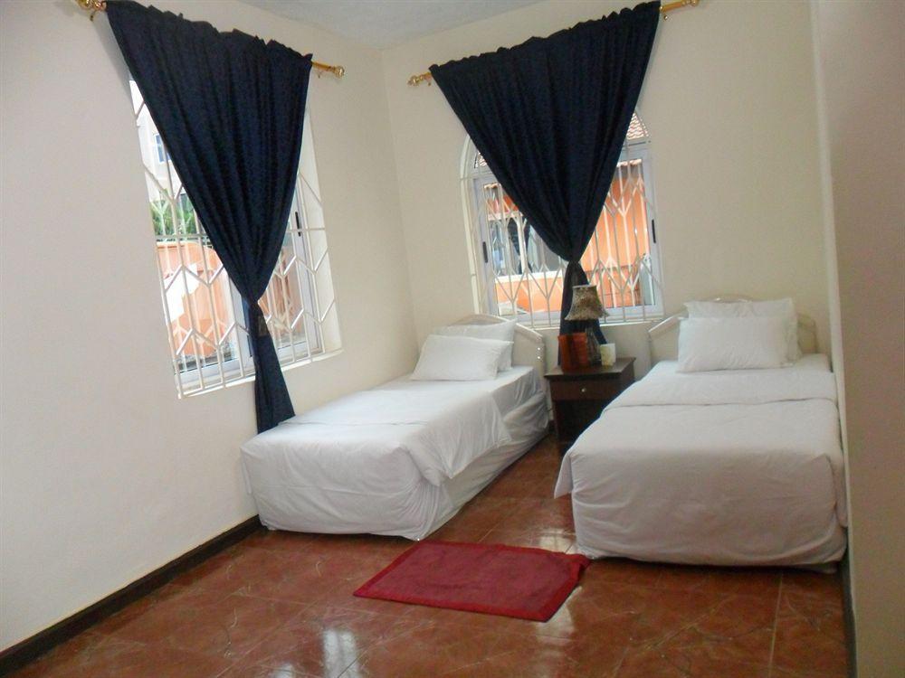 Tribeca Hotel Ghana Accra Exterior photo